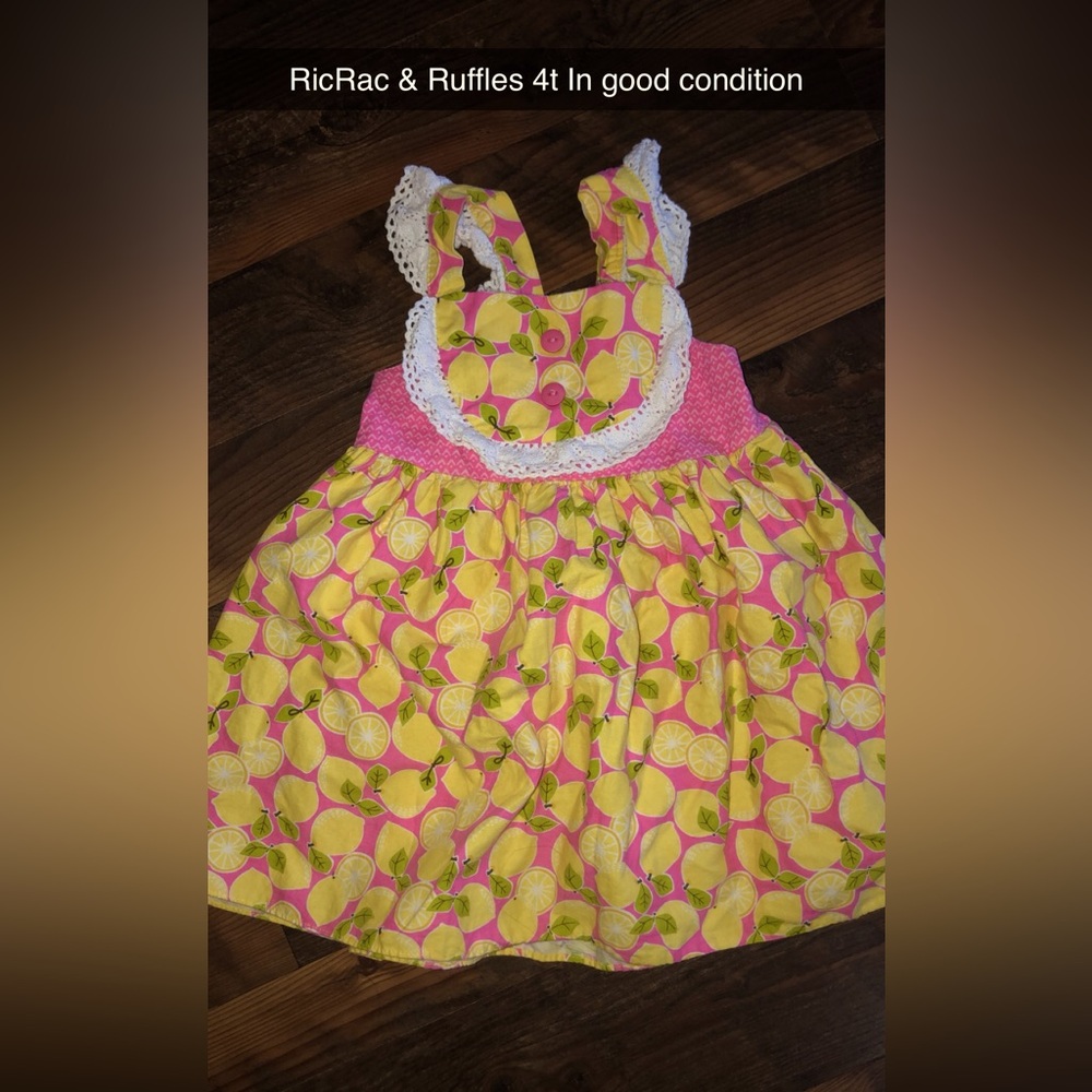 RicRac & Ruffles size 4 lemon GUC slight wash wear
